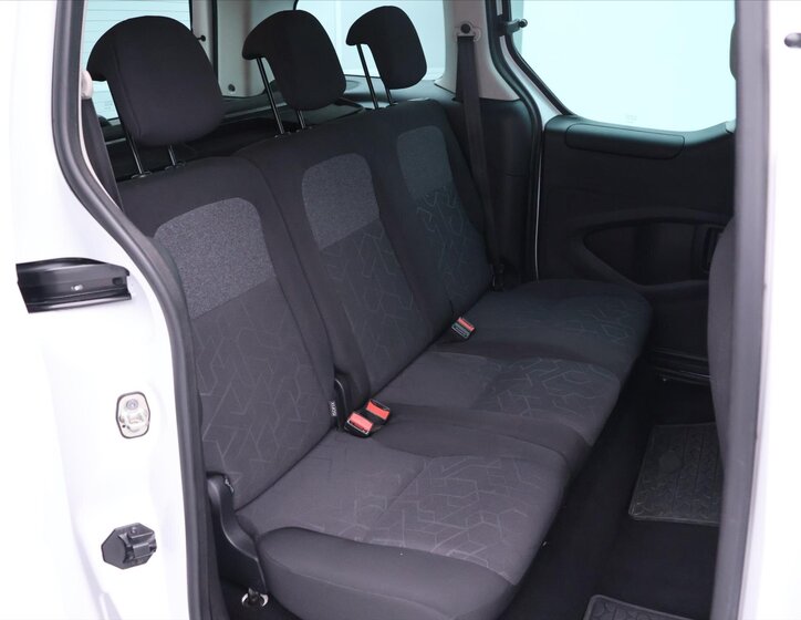 Peugeot Partner Tepee Kombi 1,6 l 73 kw