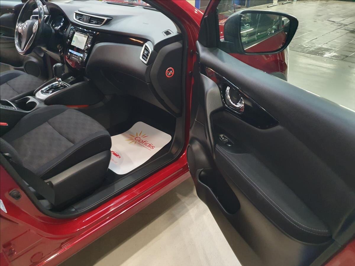 Nissan Qashqai SUV / Terénní 1,6 l 96 kw