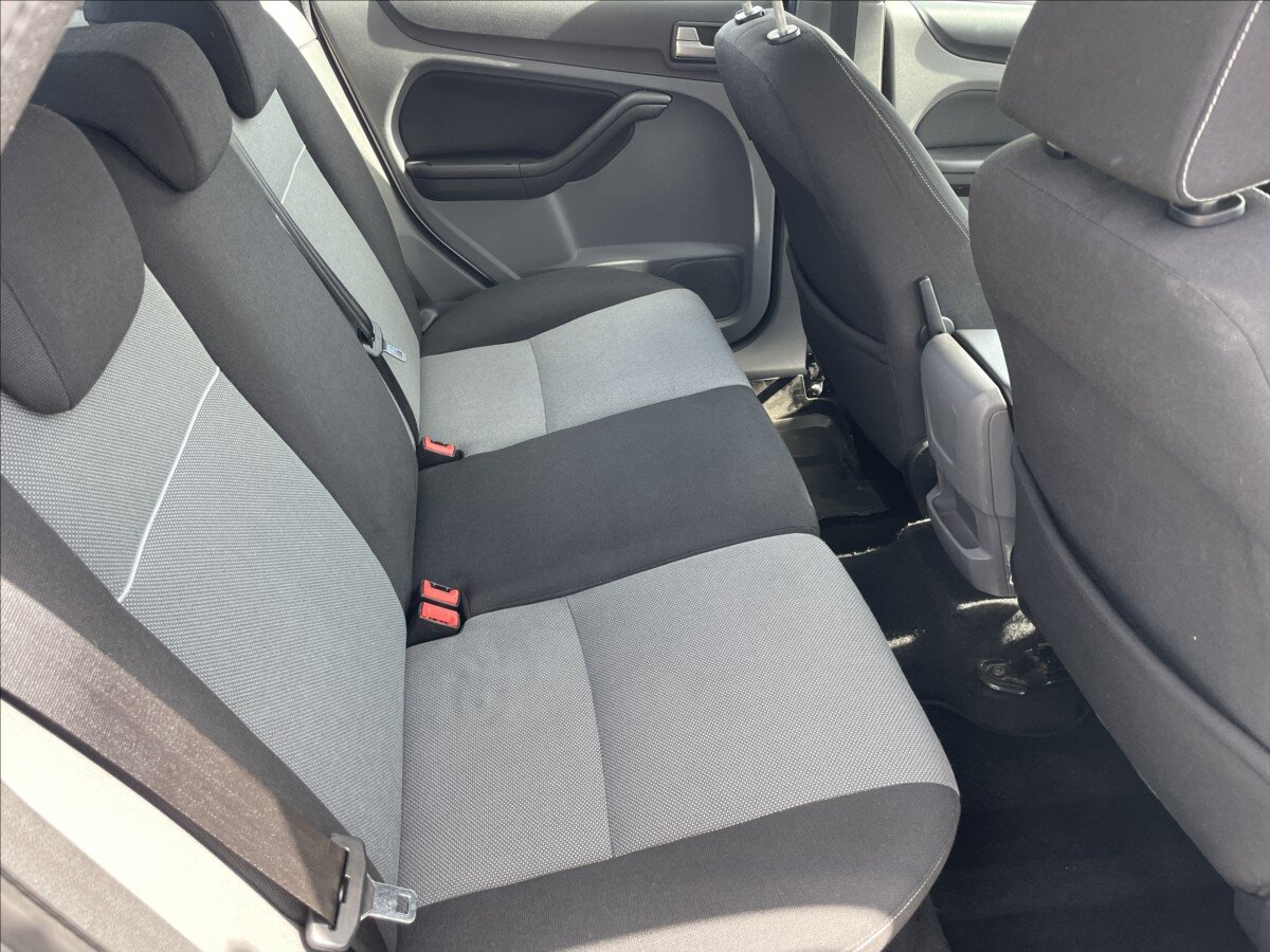 Ford Focus Hatchback 1,6 l 74 kw