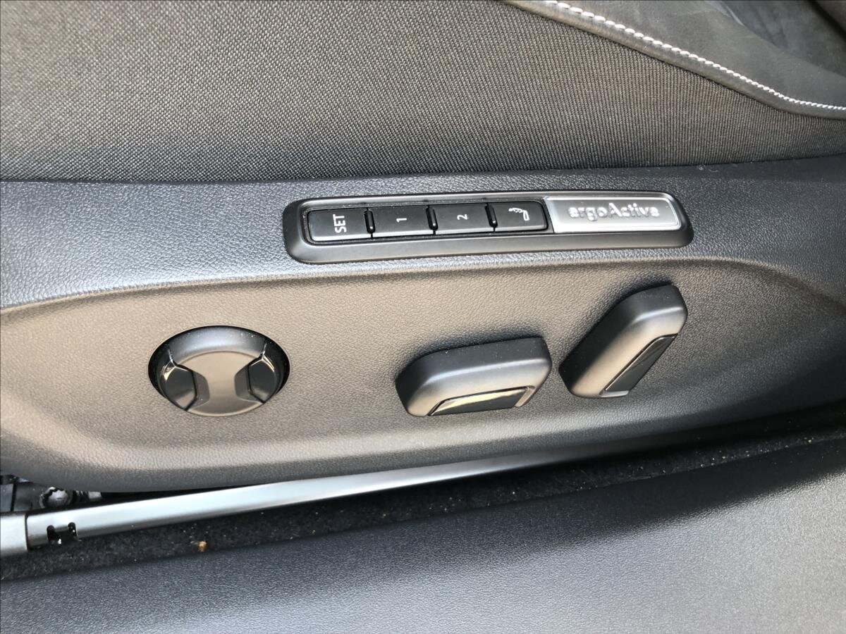 Volkswagen ID.7 Liftback 0,0 210 kw