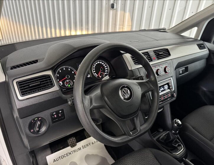 Volkswagen Caddy 16