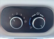 Ford Transit Kombi 2,0 l 96 kw