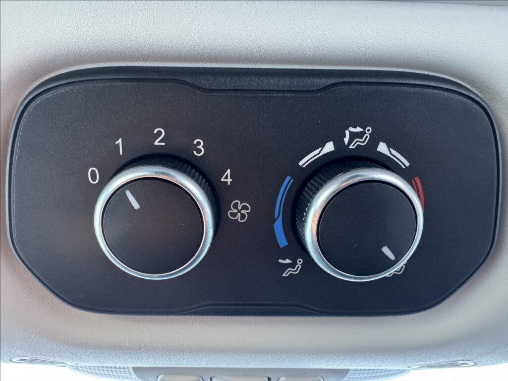 Ford Transit Kombi 2,0 l 96 kw