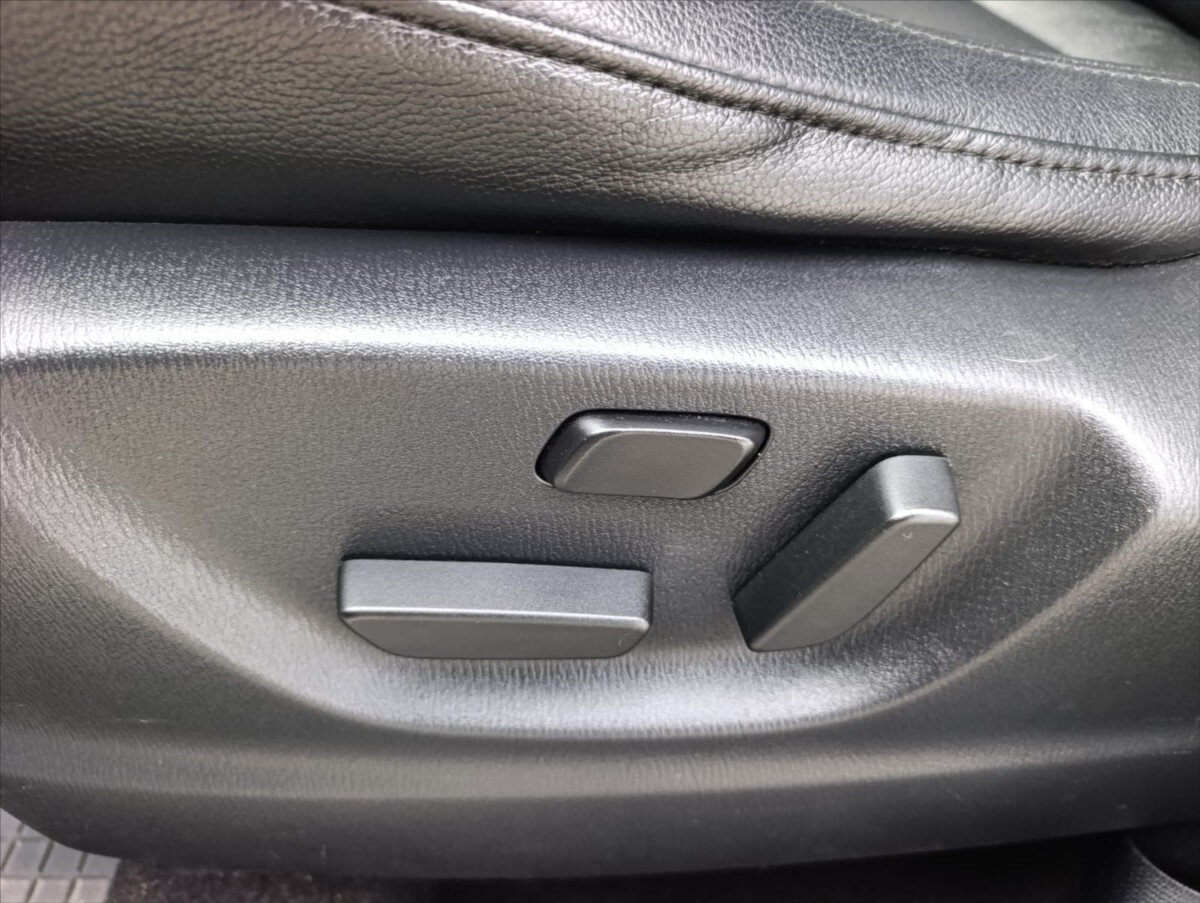 Mazda CX-5 SUV 2,2 l 129 kw