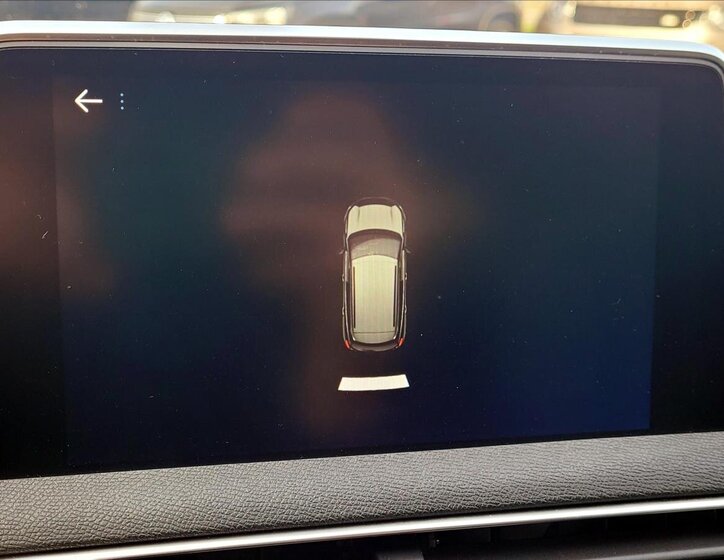 Peugeot 3008 SUV / Terénní 1,5 l 96 kw