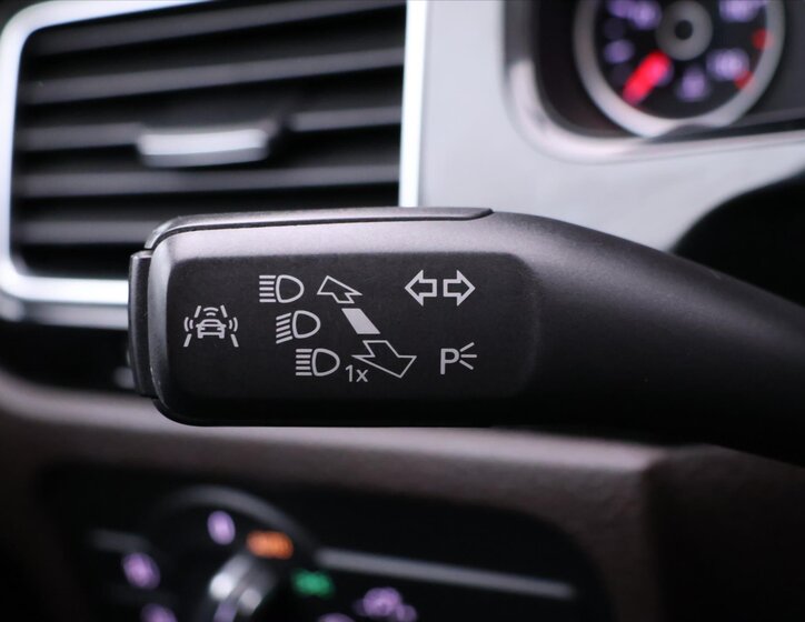 Volkswagen Touareg SUV 3,0 l 193 kw