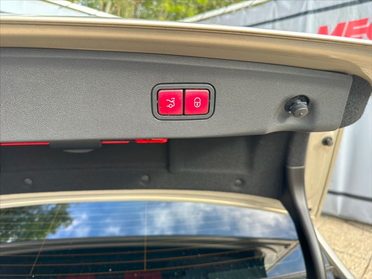 Mercedes-Benz Třídy E