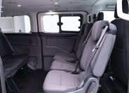 Ford Tourneo Custom 13