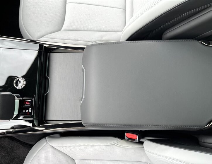 Land Rover Range Rover Sport SUV / Terénní 3,0 l 258 kw