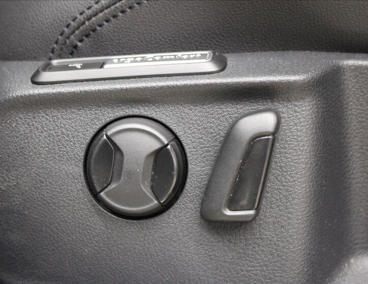 Volkswagen Passat Kombi 2,0 l 140 kw