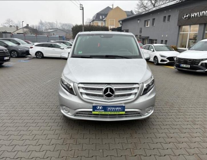 Mercedes-Benz Vito MPV 2,0 l 120 kw