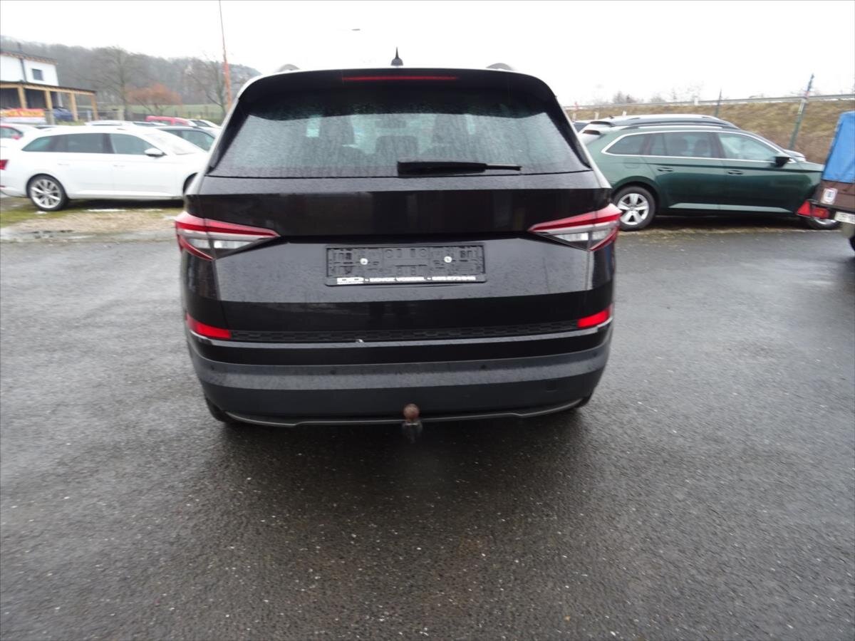 Škoda Kodiaq SUV / Terénní 1,5 l 110 kw