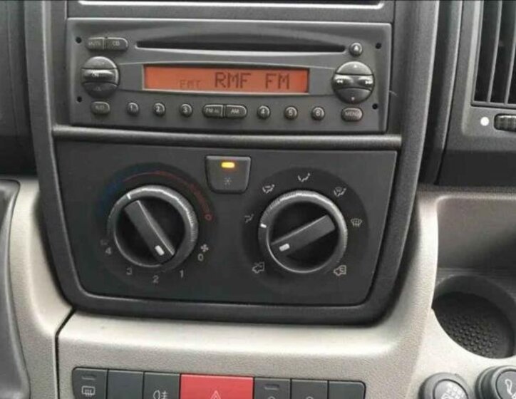 Citroën Jumper Sklápěč 2,2 l 74 kw