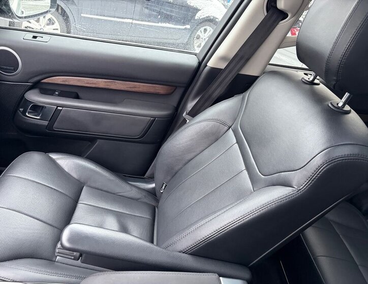 Land Rover Discovery SUV 3,0 l 225 kw