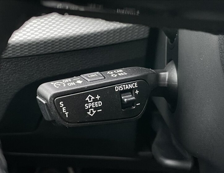 Audi Q2 SUV / Terénní 1,5 l 110 kw