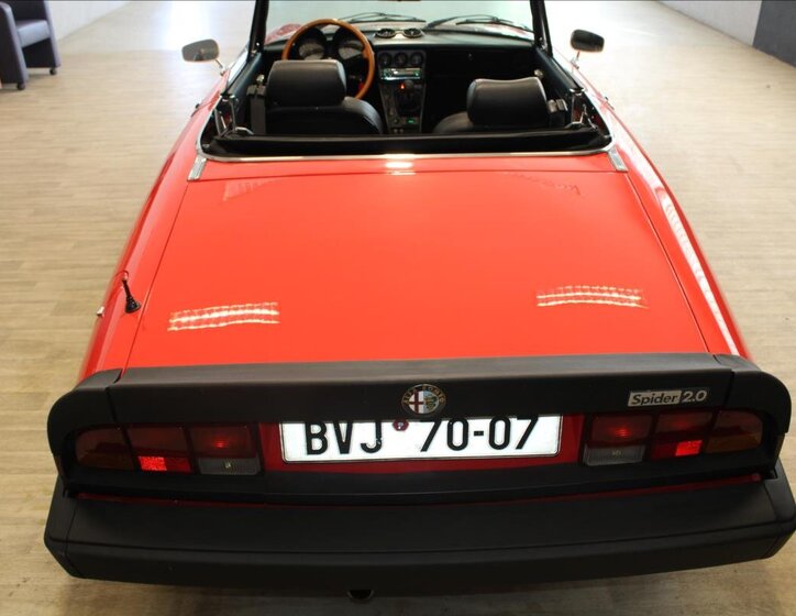 Alfa Romeo Spider Kabriolet 2,0 l 86 kw