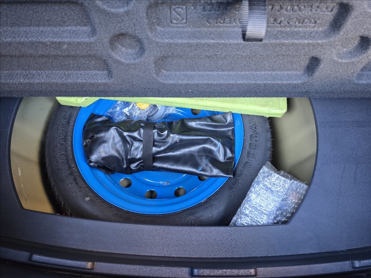 KIA Rio Hatchback 1,2 l 61 kw