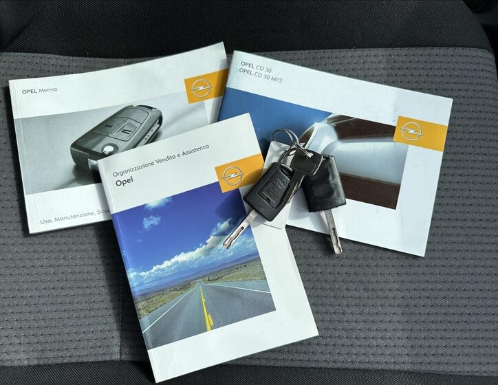 Opel Meriva MPV 1,6 l 74 kw