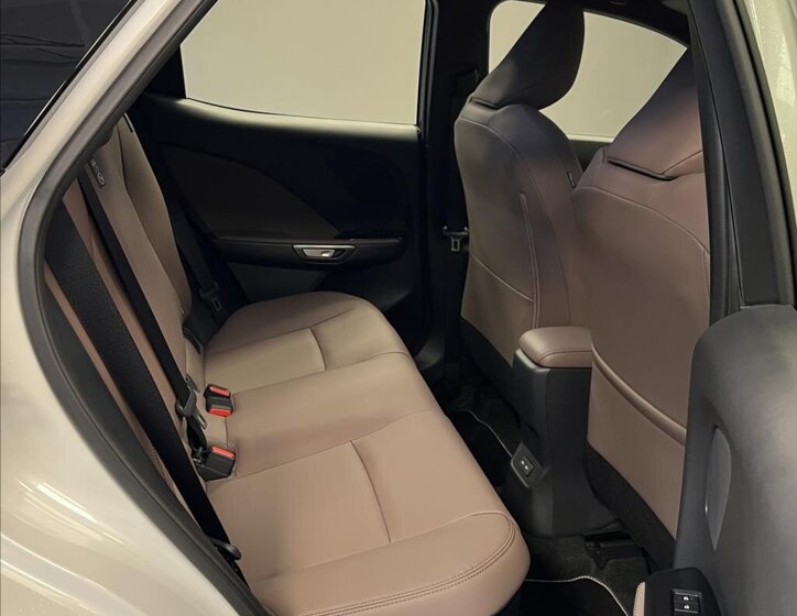 Lexus LBX SUV 1,5 l 100 kw