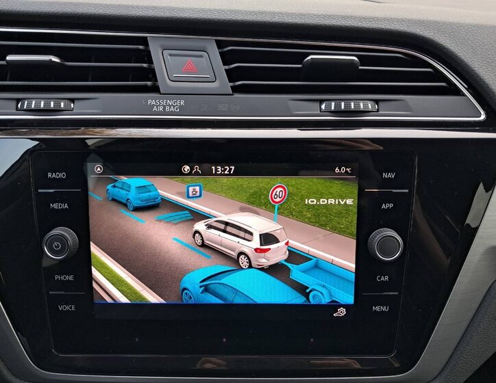 Volkswagen Touran 12