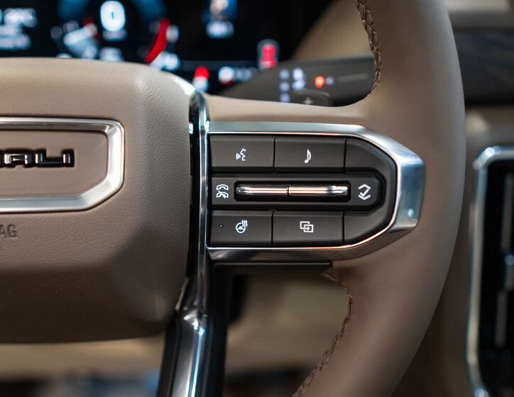 GMC Yukon SUV 6,2 l 313 kw