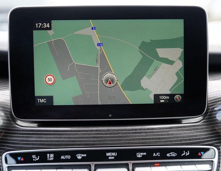 Mercedes-Benz Třídy V MPV 2,0 l 176 kw