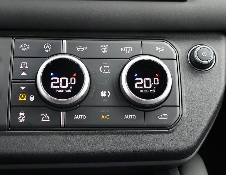 Land Rover Defender SUV / Terénní 5,0 l 313 kw