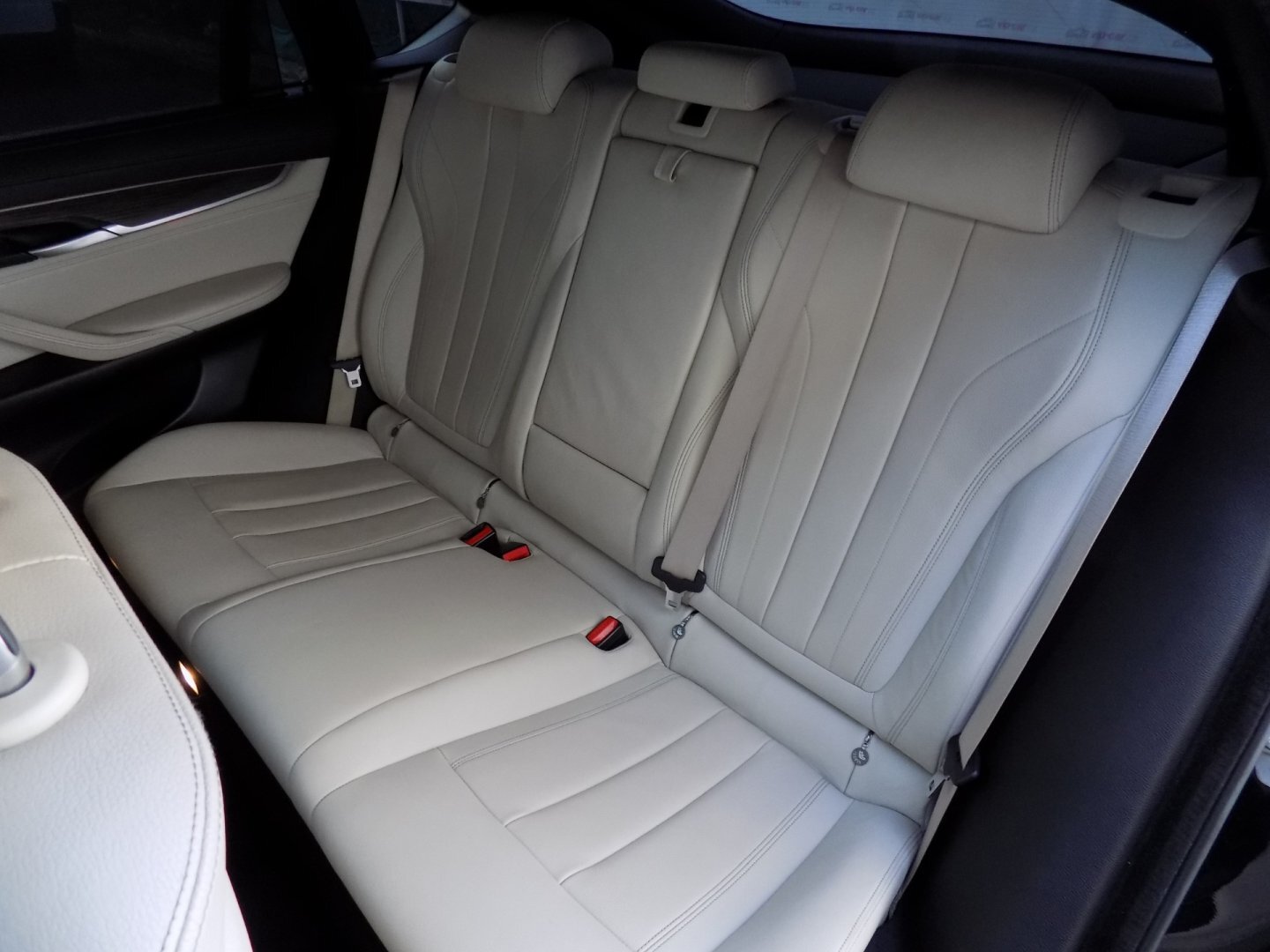 BMW X6 SUV / Terénní 3,0 l 190 kw