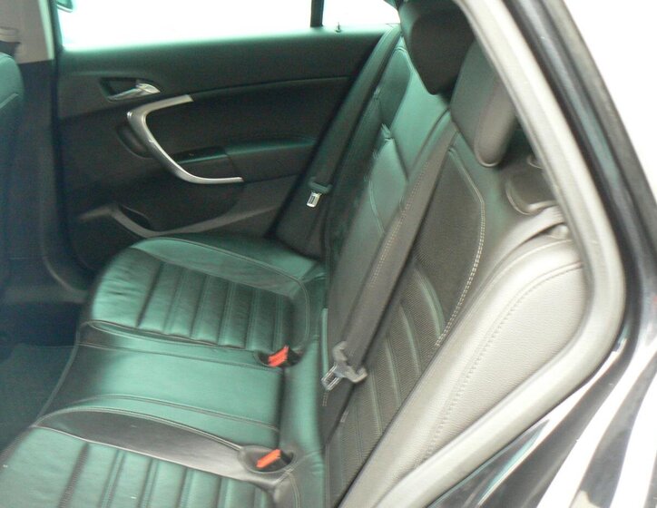 Opel Insignia Kombi 2,8 l 191 kw