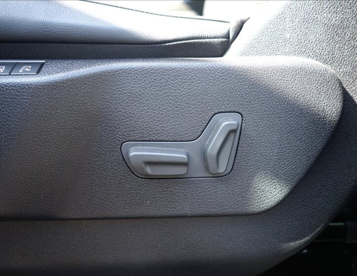 Citroën SpaceTourer MPV 2,0 l 133 kw