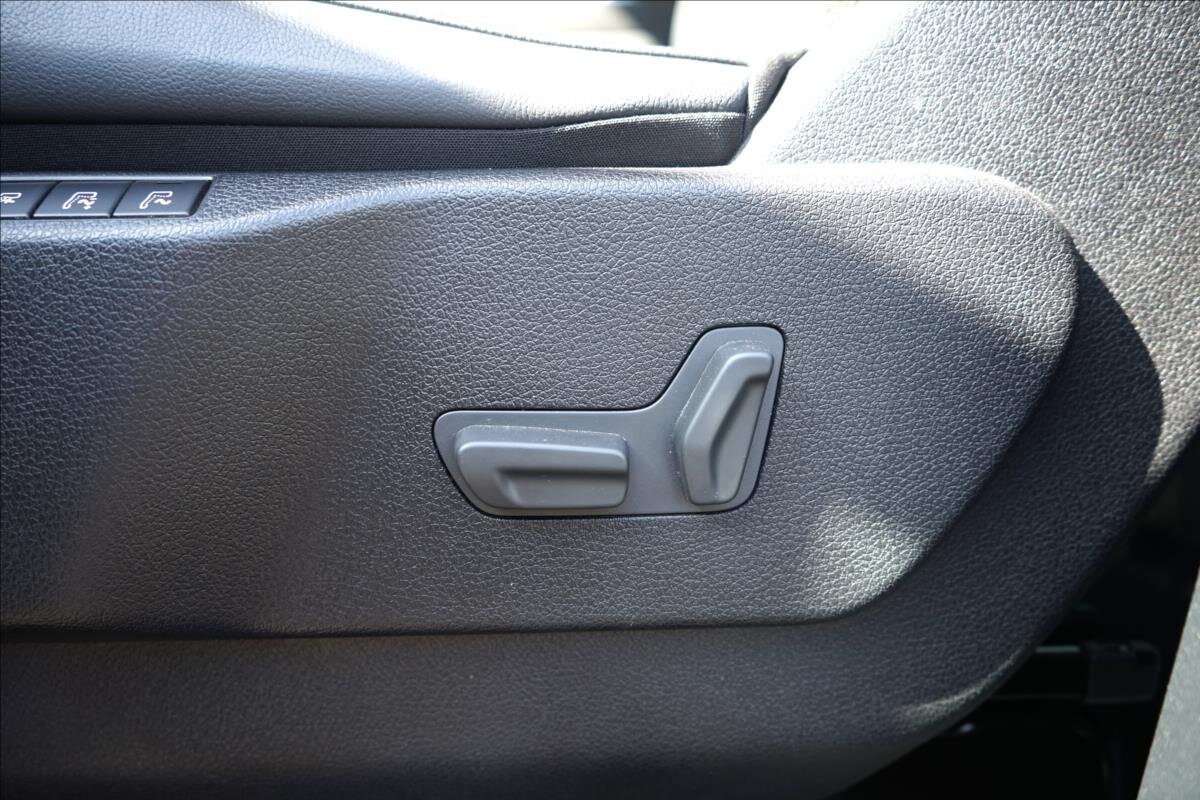 Citroën SpaceTourer MPV 2,0 l 133 kw