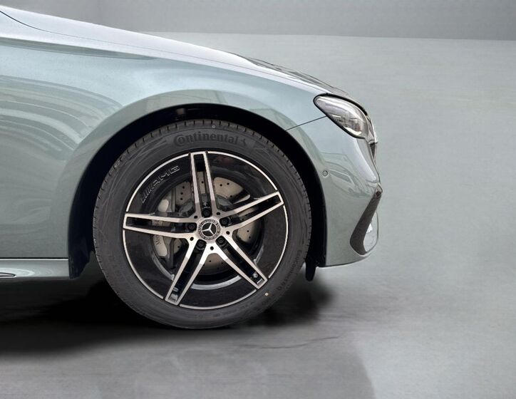 Mercedes-Benz Třídy E 15