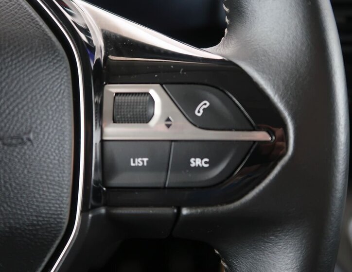 Peugeot Rifter MPV 1,5 l 96 kw