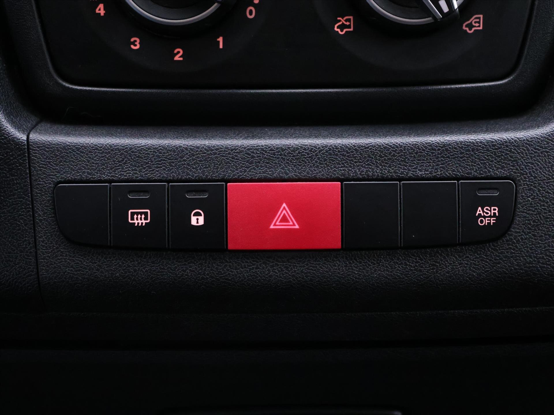 Peugeot Boxer Ostatní 2,2 l 103 kw