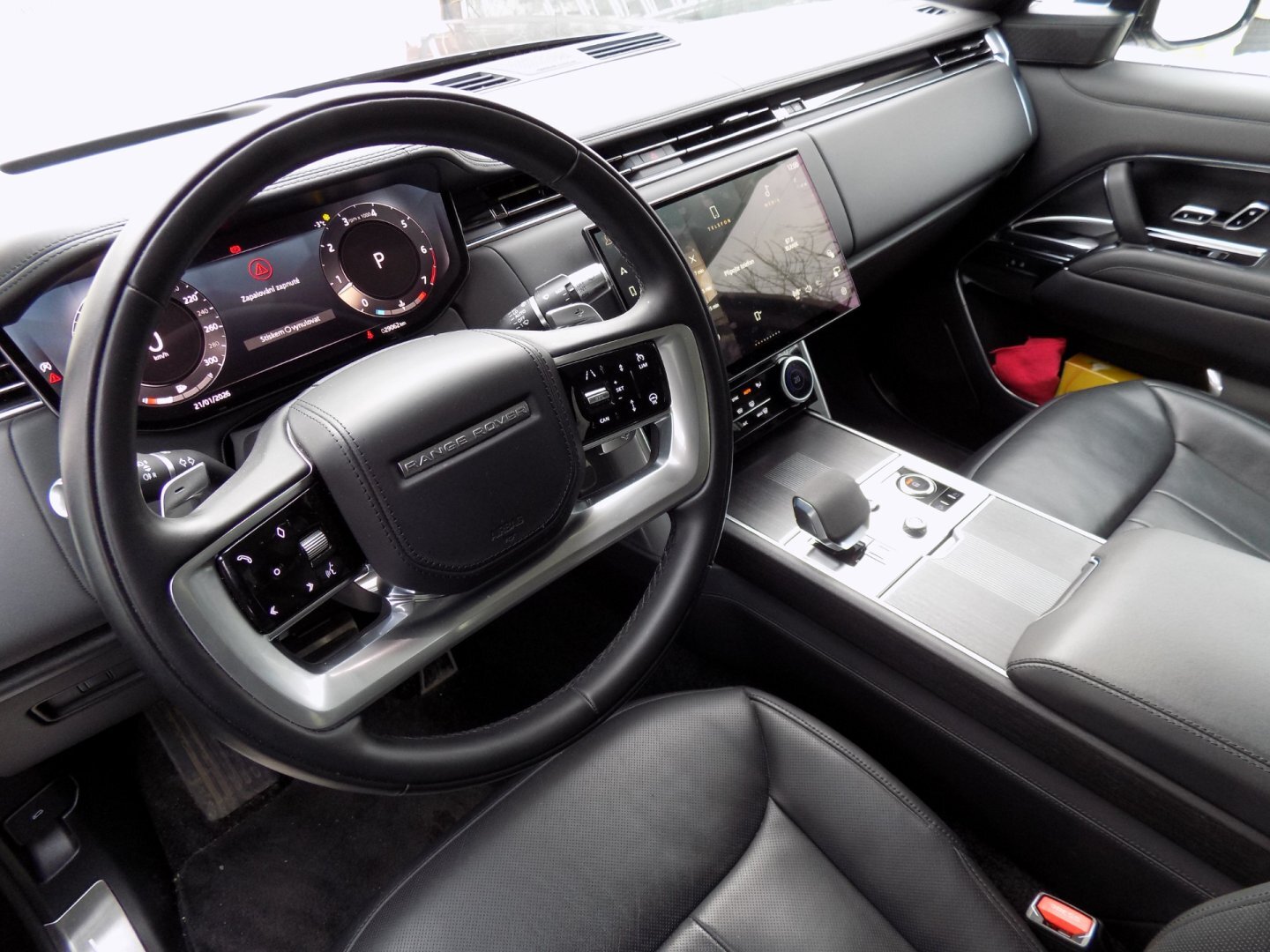 Land Rover Range Rover SUV 4,4 l 390 kw