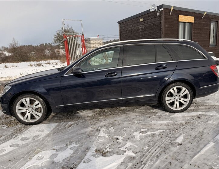 Mercedes-Benz Třídy C Kombi 2,1 l 125 kw