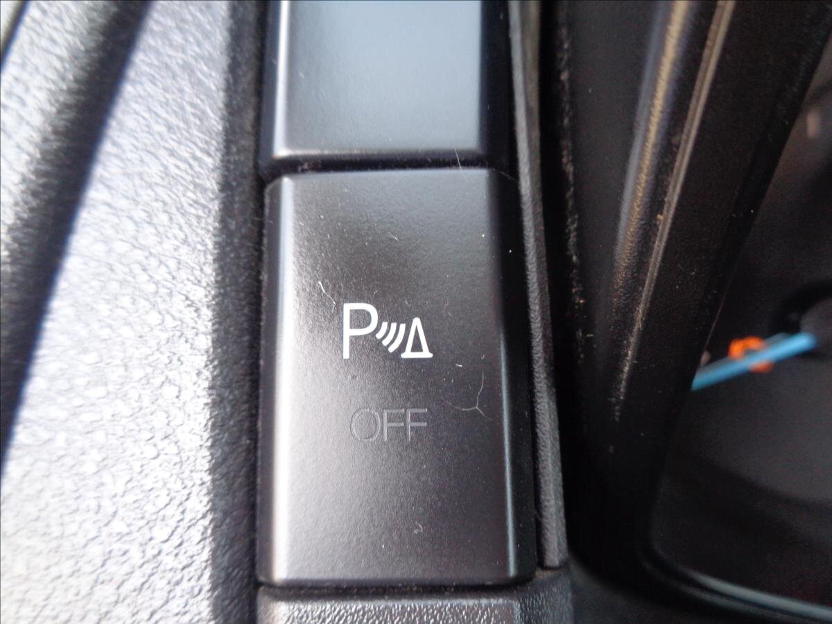 Ford Transit Ostatní 2,0 l 96 kw