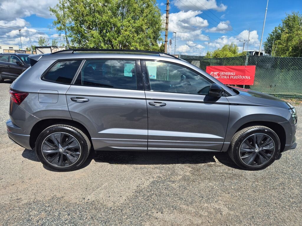 Škoda Karoq SUV / Terénní 1,5 l 110 kw