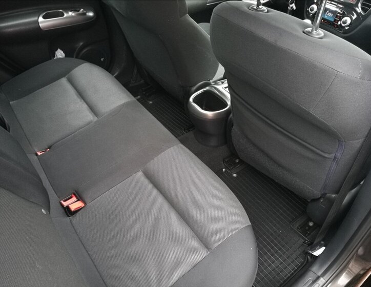 Nissan Juke Hatchback 1,5 l 81 kw