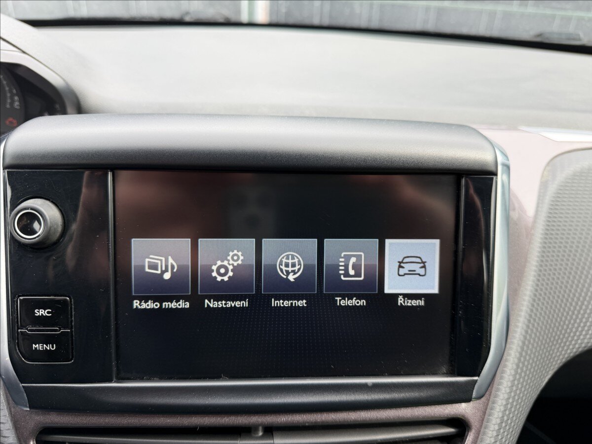 Peugeot 2008 Kombi 1,2 l 60 kw