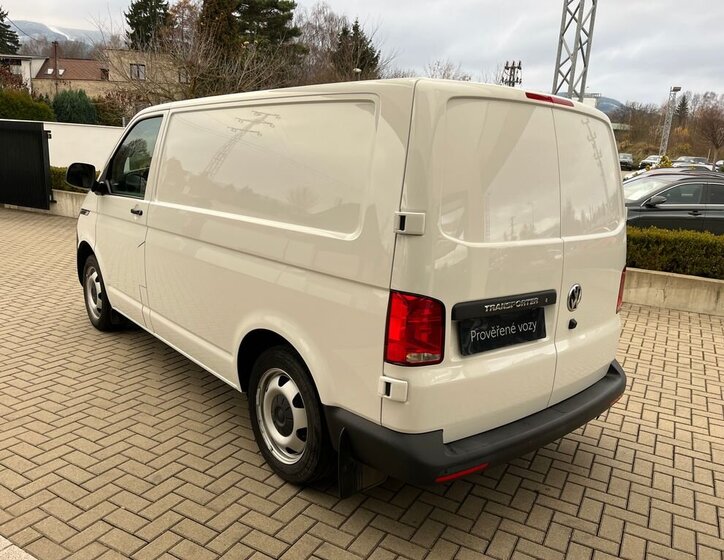Volkswagen Transporter 4
