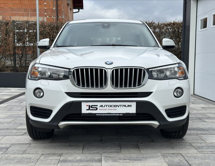 BMW X3 SUV / Terénní 2,0 l 180 kw