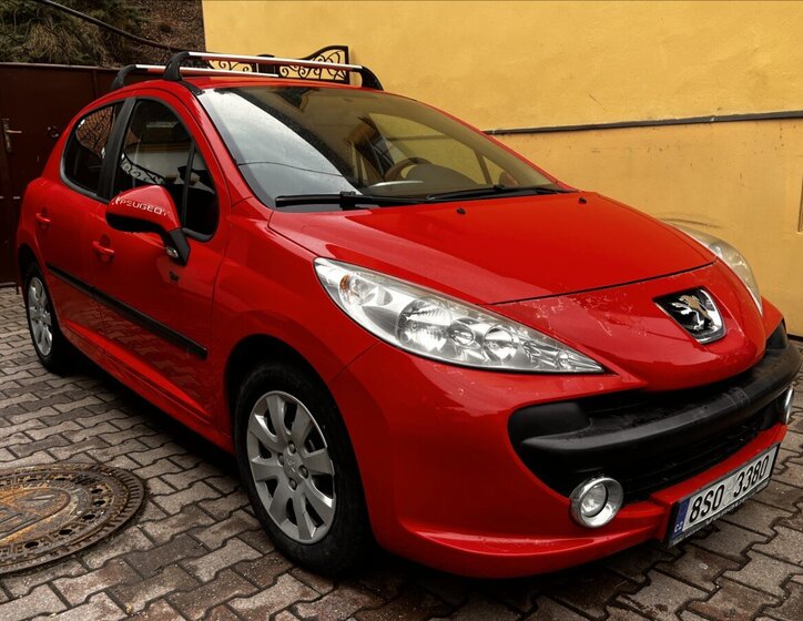 Peugeot 207 Hatchback 1,4 l 70 kw