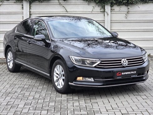 Volkswagen Passat Sedan / Limuzína 2,0 l 110 kw