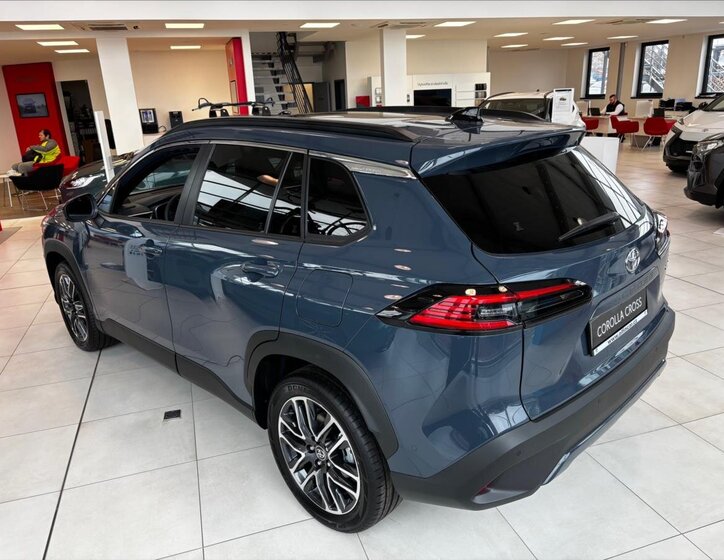 Toyota Corolla Cross SUV 2,0 l 132 kw