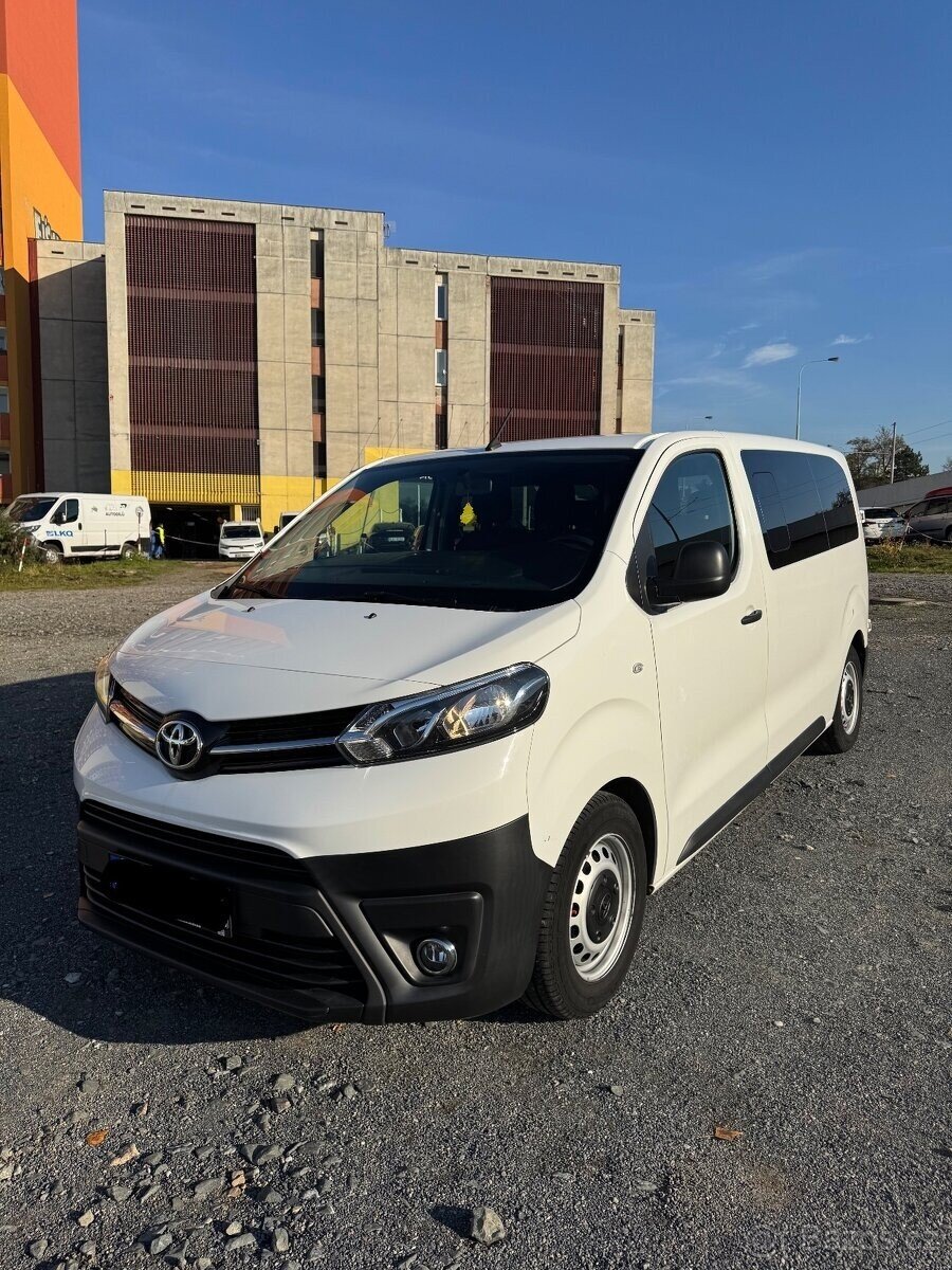 Toyota ProAce VAN-Minibus 1,5 l 88 kw