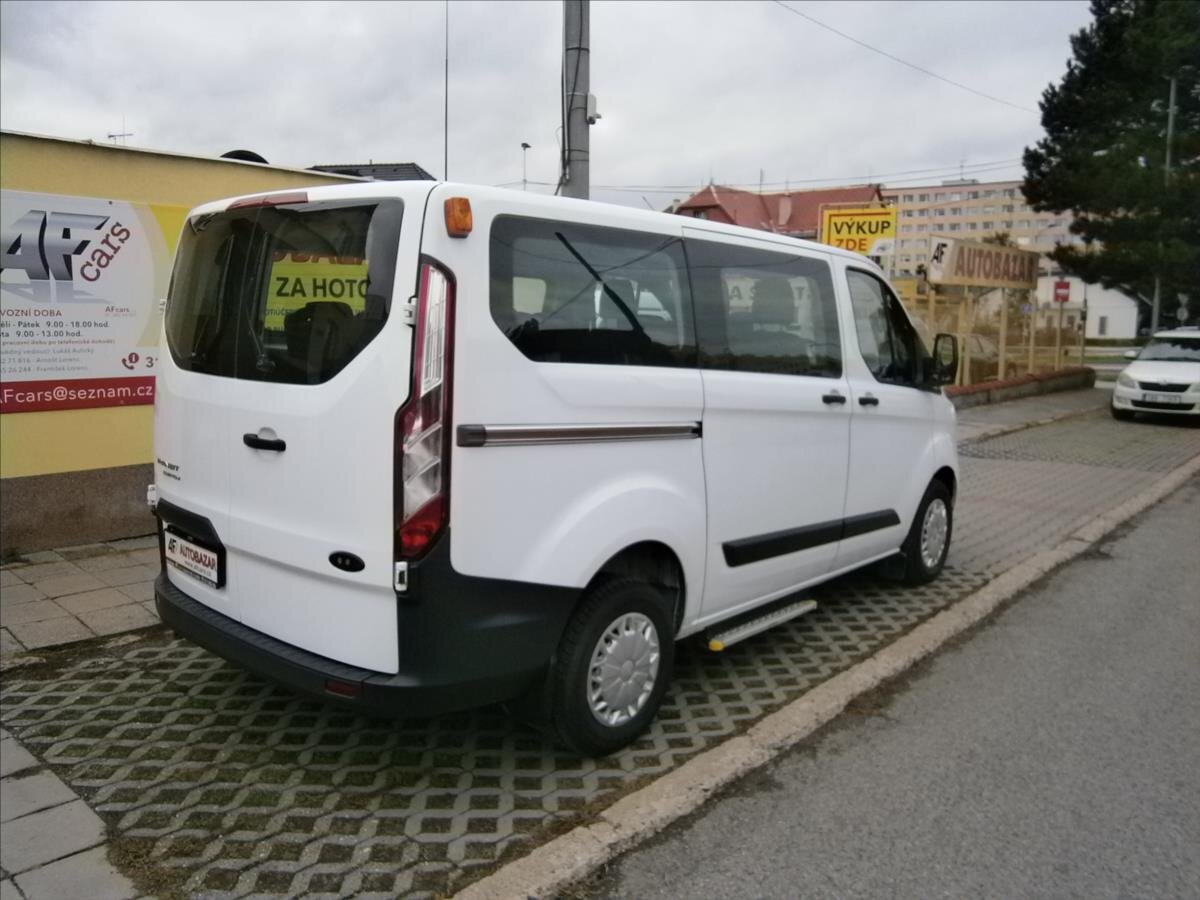 Ford Transit Custom Kombi 2,2 l 74 kw