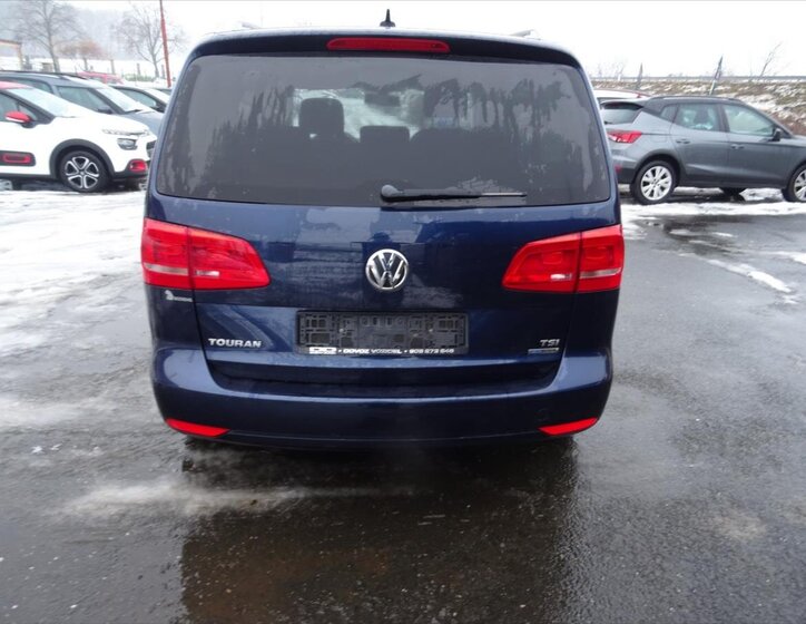 Volkswagen Touran MPV 1,2 l 77 kw