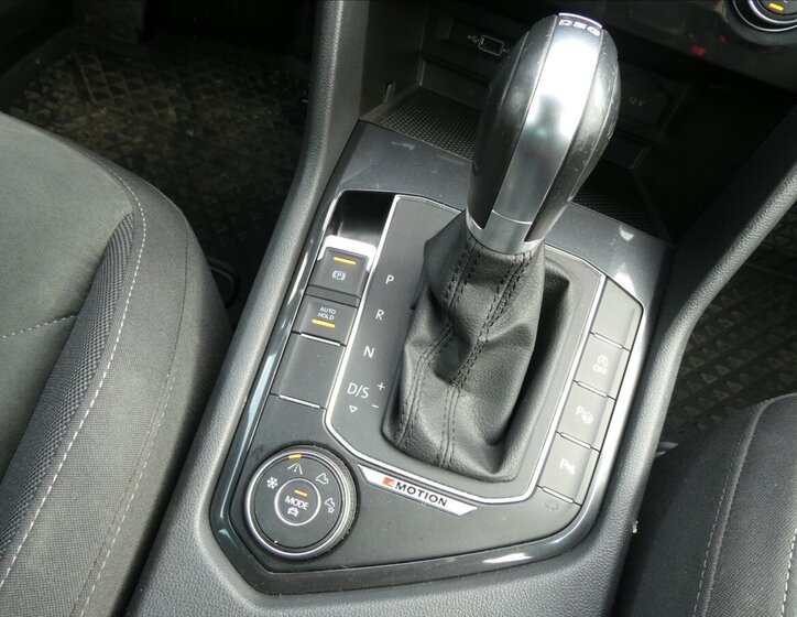 Volkswagen Tiguan SUV / Terénní 2,0 l 140 kw