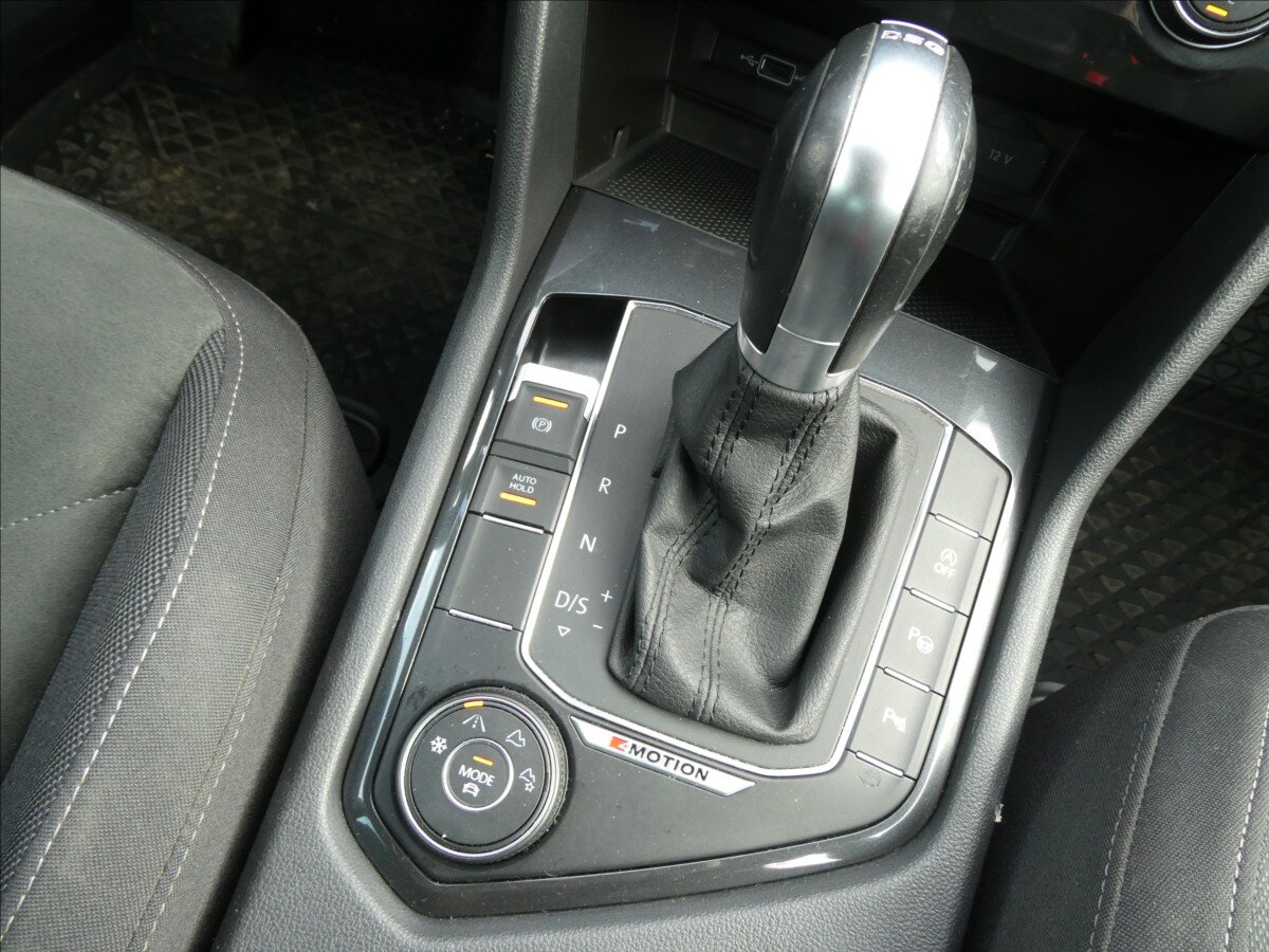 Volkswagen Tiguan SUV / Terénní 2,0 l 140 kw